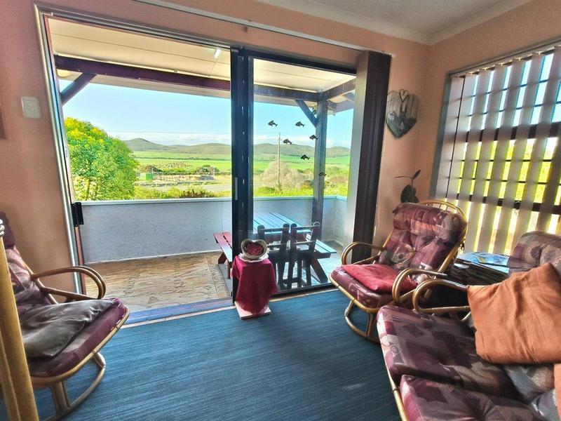 3 Bedroom Property for Sale in Fraaiuitsig Western Cape